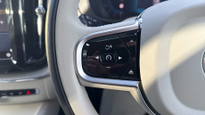 Volvo XC60 2.0 B5P Plus Dark 5dr AWD Geartronic Petrol Estate